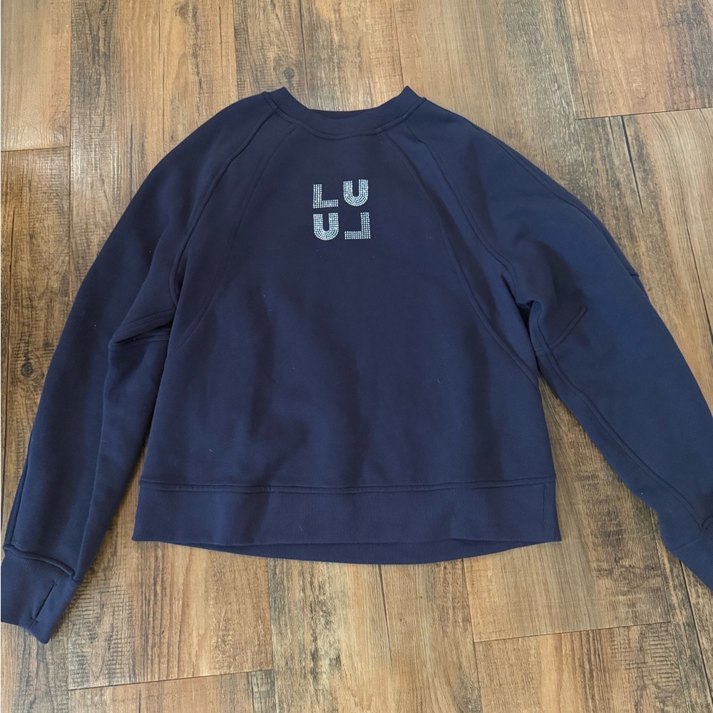 lululemon athletica black Pullover Sweatshirt with Reflective Logo